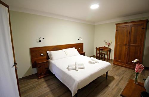 Casali di Serravalle House | Casale Sienti'n Può
