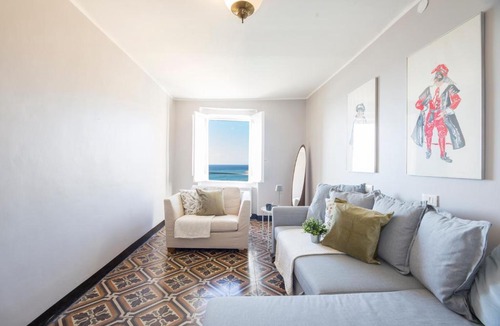 Camogli Apartment | CasaViva-Family Seaview Apt in Camogli