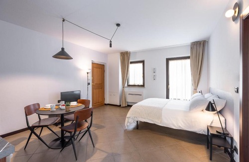 San Maurizio Canavese Apartment | Cascina 6B-Appartamenti Turistici & Business