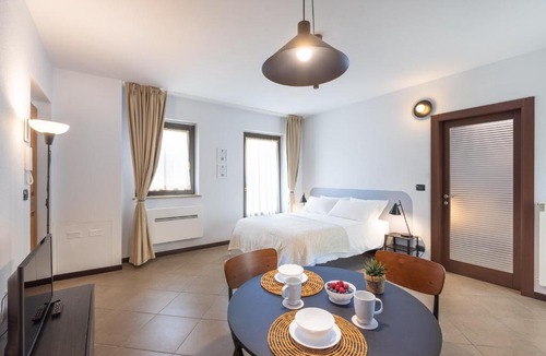 San Maurizio Canavese Apartment | Cascina 6B-Appartamenti Turistici & Business