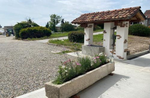 Mediglia Apartment | Cascina Pizzo