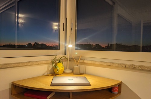 Quartiere XXVII Primavalle Apartment | Casetta Sole, Penthouse with terrace near St Peter