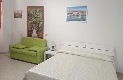 Pietra La Croce Apartment | Casolare vista mare IL GABBIANO