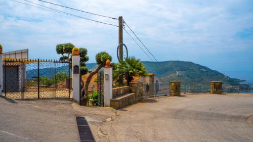 Castellabate Historic Centre House | Castellabate Apartments Casa Cardone