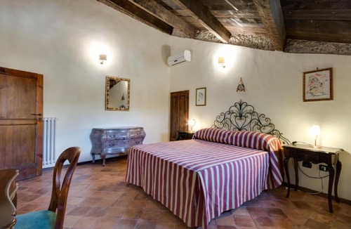 Caccuri Bed & Breakfast | Castello Di Caccuri Suites
