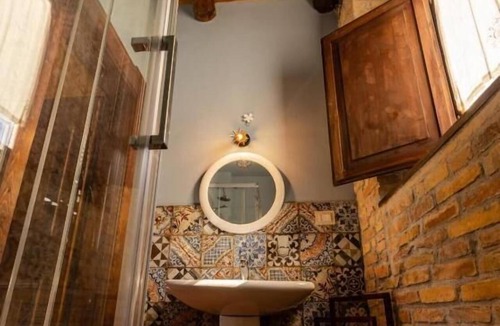 Mosciano Sant'Angelo Bed & Breakfast | Castello di Petecciano
