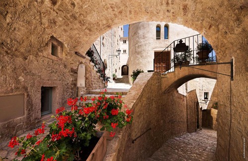 Sellano Hotel | Castello Di Postignano Relais