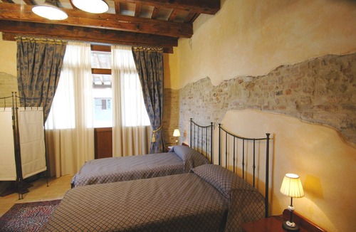 Fano House | Castello Montegiove