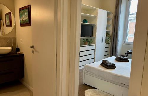 Roman Ghetto Apartment | CBMC - Couldn't Be More Central