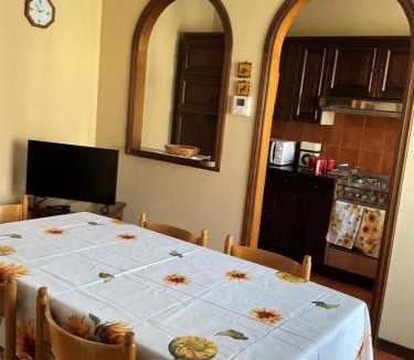 Centobuchi Apartment | Cento Girasoli