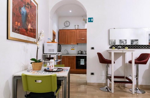 Prati Apartment | Central apartment Rome, Metro A-B, Sitbus Shuttle, free PC & scan-print