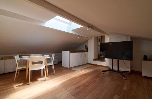Old Town Apartment | Central Perugia - Cozy Eco Attic