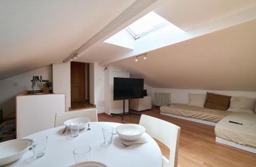 Old Town Apartment | Central Perugia - Cozy Eco Attic