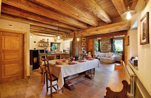 Arvier Ski Chalet | Chalet "1175 - Grand-Haury"