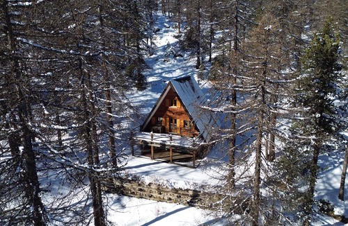 Cesana Torinese Ski Chalet | Chalet "I Ghiri"/direct access to the ski slopes