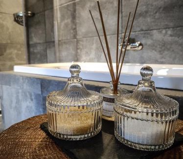 Taverna Bed & Breakfast | Chalet Lago