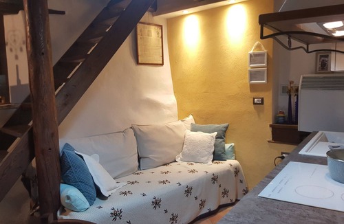 Antey-Saint-Andre Ski Chalet | CHALET PETITE