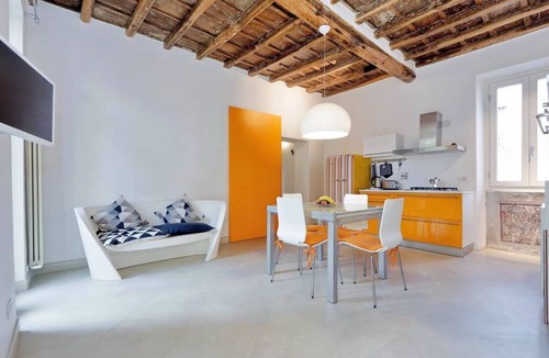 Rione XI Sant'Angelo Apartment | Characteristic apartment for 5 in the heart of the historic center
