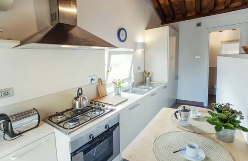 Rione V Ponte Apartment | Characteristic apartment for 5 close to piazza Navona