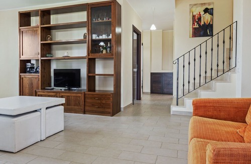 Montone House | Charismatic Holiday Home in Montone with Private Pool