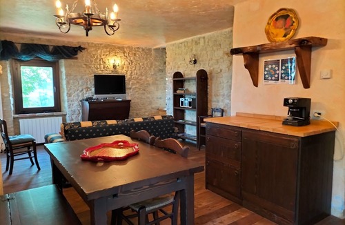 Penna San Giovanni House | Charmantes Bauernhaus in Penna San Giovanni by Interhome