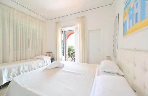 Ischia Porto Hotel | Charme Hotel La Villa Tina