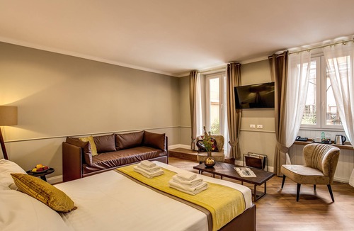 Rione III Colonna Hotel | Charme Spagna Boutique Hotel