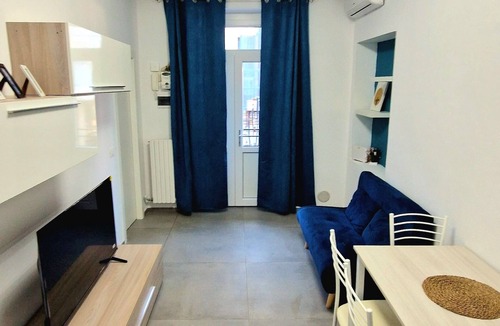 San Donato - Campidoglio Apartment | Charming 1-bedroom apartment with AC, WiFi in enjoyable Torino 150mt from subway