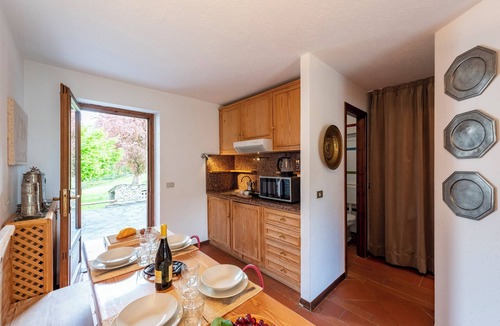 Verrand Apartment | Charming Apart with Garden in Courmayeur, Courmayeur, Italy