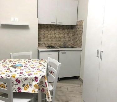Barra Apartment | Charming Apartment in Napoli with Free Parking - 35m²