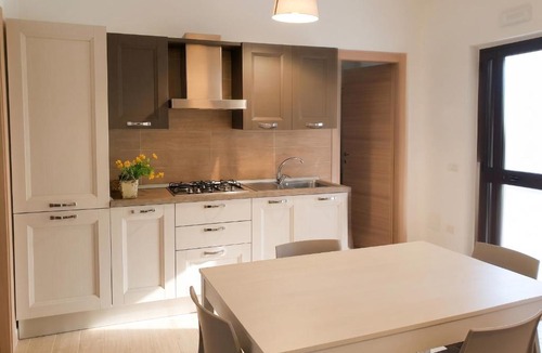 Chiesiola Apartment | Charming apartment in Vieste with shared pool - 35 m²