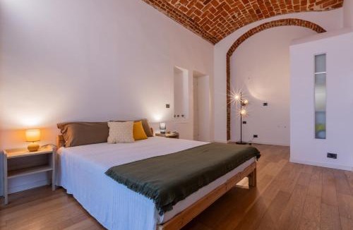Cit Turin Apartment | Charming Colorful Brick by Wonderful Italy