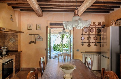 Valfabbrica House | Charming villa overlooking Valfabbrica