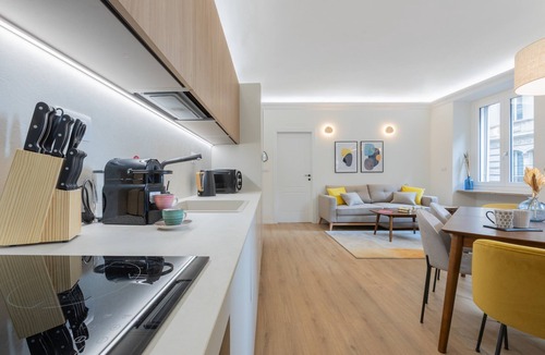 Roman Quarter Apartment | Cheerful Apartment XX Settembre by Wonderful Italy
