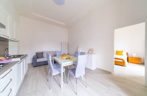Naples City Centre Apartment | Chiara Modern Apartment by Wonderful Italy