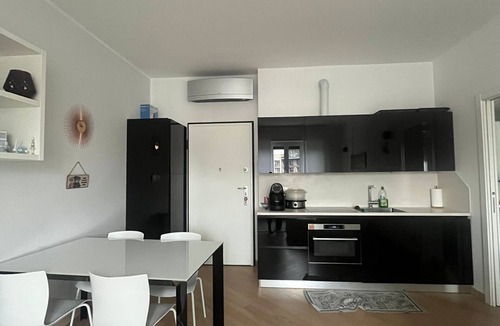 Loreto Apartment | City CENTER apartment! SUBWAY UNDER THE HOUSE!