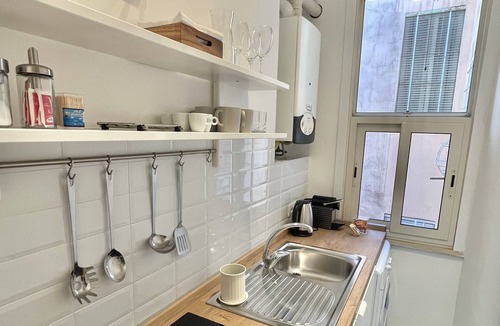 Rione XIV Borgo Apartment | Civitas Leonina Apartment