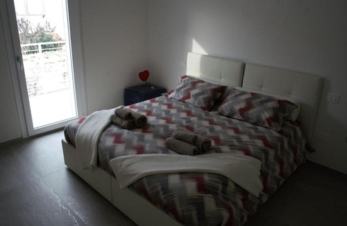 Pesaro Apartment | Claire Sweet Home