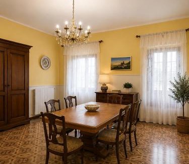Pacentro Apartment | Clelia Holiday House- panoramic terrace overlooking the castle and the mountains