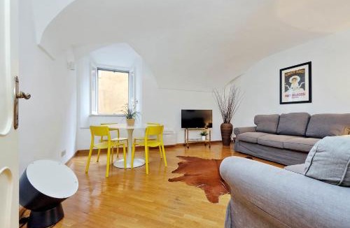 Monti Apartment | Clementina Charme - My Extra Home