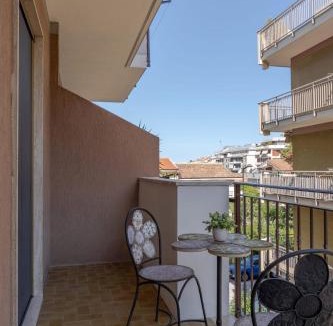 Pineta Apartment | CLOSea House renovated with quality materials