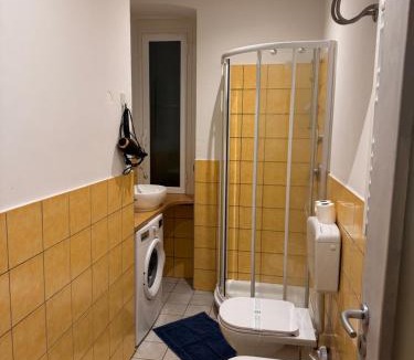 Serravalle Scrivia Apartment | "Coccole nel borgo" 2min to outlet apartment with terrace