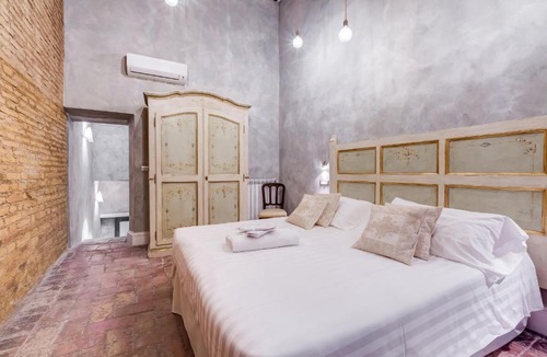 Rione IV Campo Marzio Apartment | Colonna Suite - Rome Spanish Steps Suite & Spa