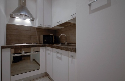 Monti Apartment | Colosseo Apartment - Two Bedroom Apartment, Sleeps 4