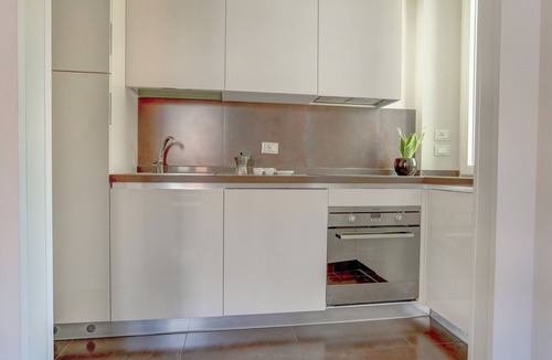 Monti Apartment | Colosseo Gardens - C6