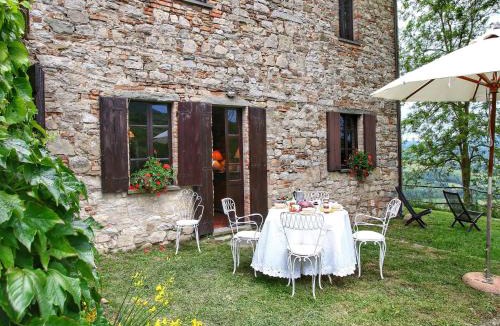 Umbertide House | Comfortable house near Umbertide with garden