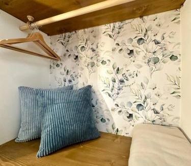 Municipio 5 Apartment | ConteMossa Suite with whirlpool