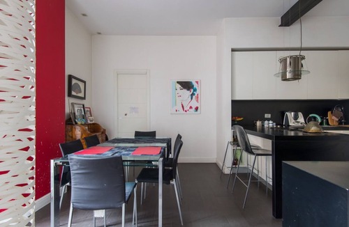 Rione V Ponte Apartment | Coronari Enchanting Two Bedroom Apartment