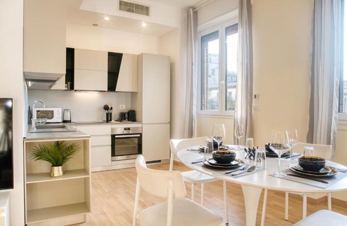 San Babila Apartment | Corso Vittorio Emanuele GrandSuite - Best position in Milan next to Duomo