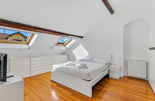 Tricolore Apartment | COSMOPOLITAN Loft nel centro di Milano, Via Sottocorno